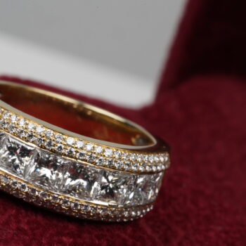 18K Yellow Gold Channel Set Princess & Round Diamond Ring